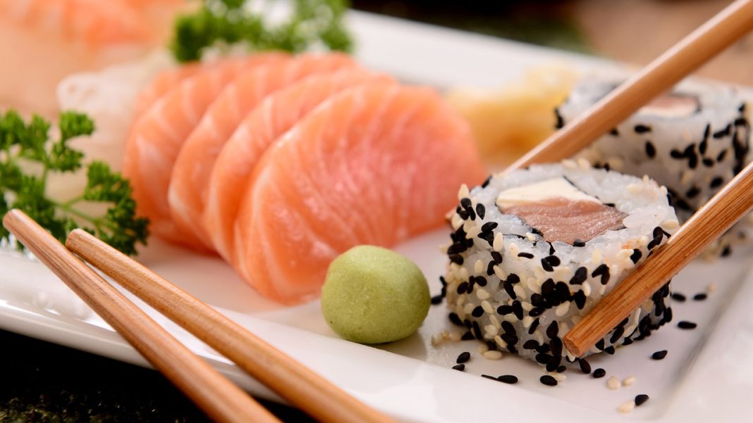 sushi-2856545_1280