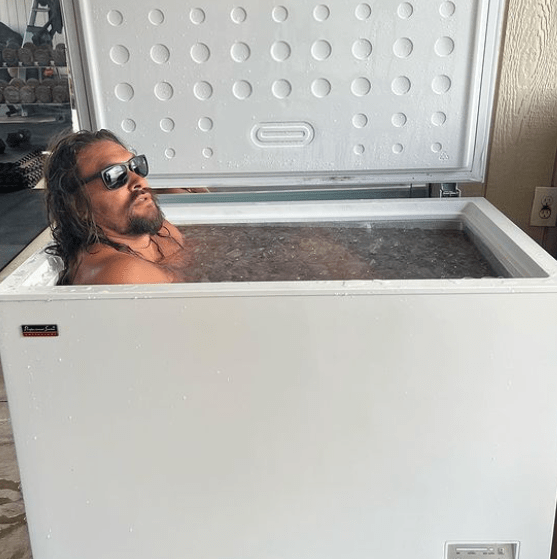 Jason Momoa workout ice bath