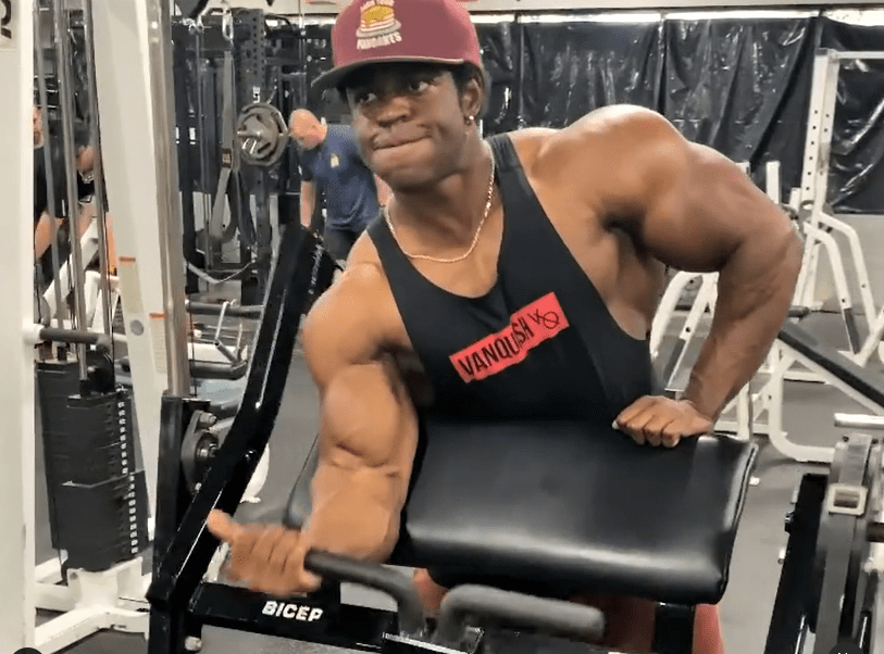 workout machines bodybuilding