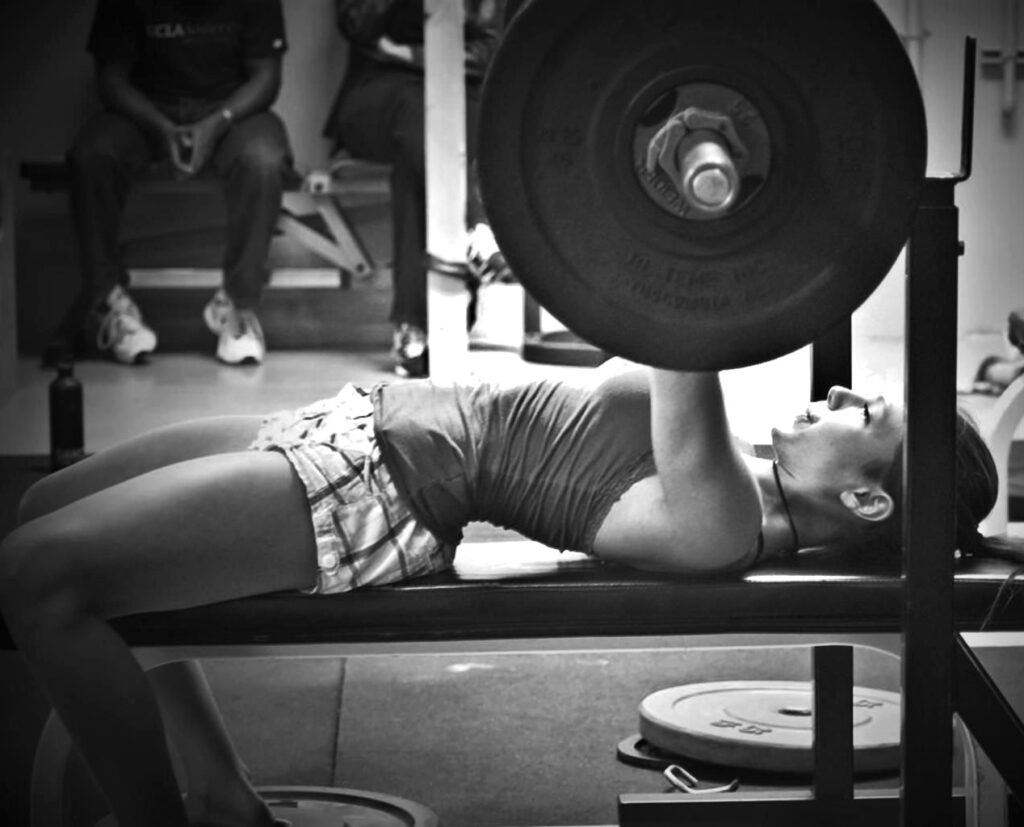 how to do bench press