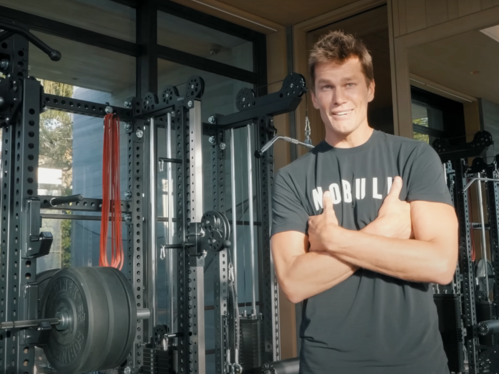 Tom Brady Hits Bench Press P.R. At 47 - The Barbell