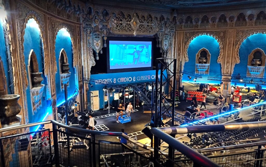 Crunch Fitness polk street