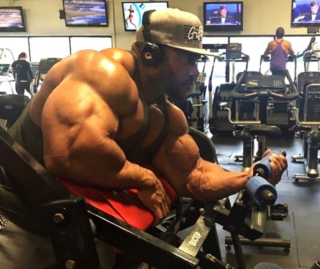 phil heath preacher curl